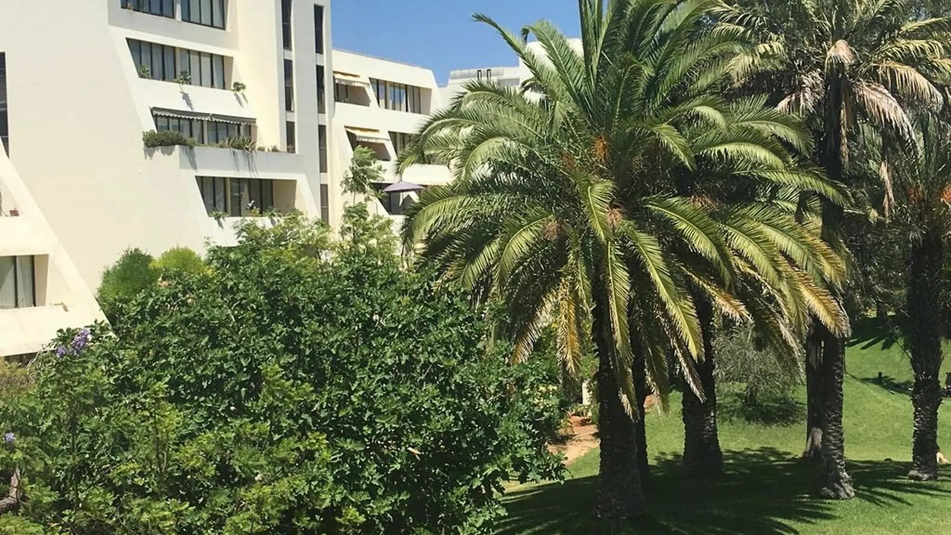Apartment With 2 Bedrooms In Alvor, With Wonderful City View, Pool Acc  ألفور