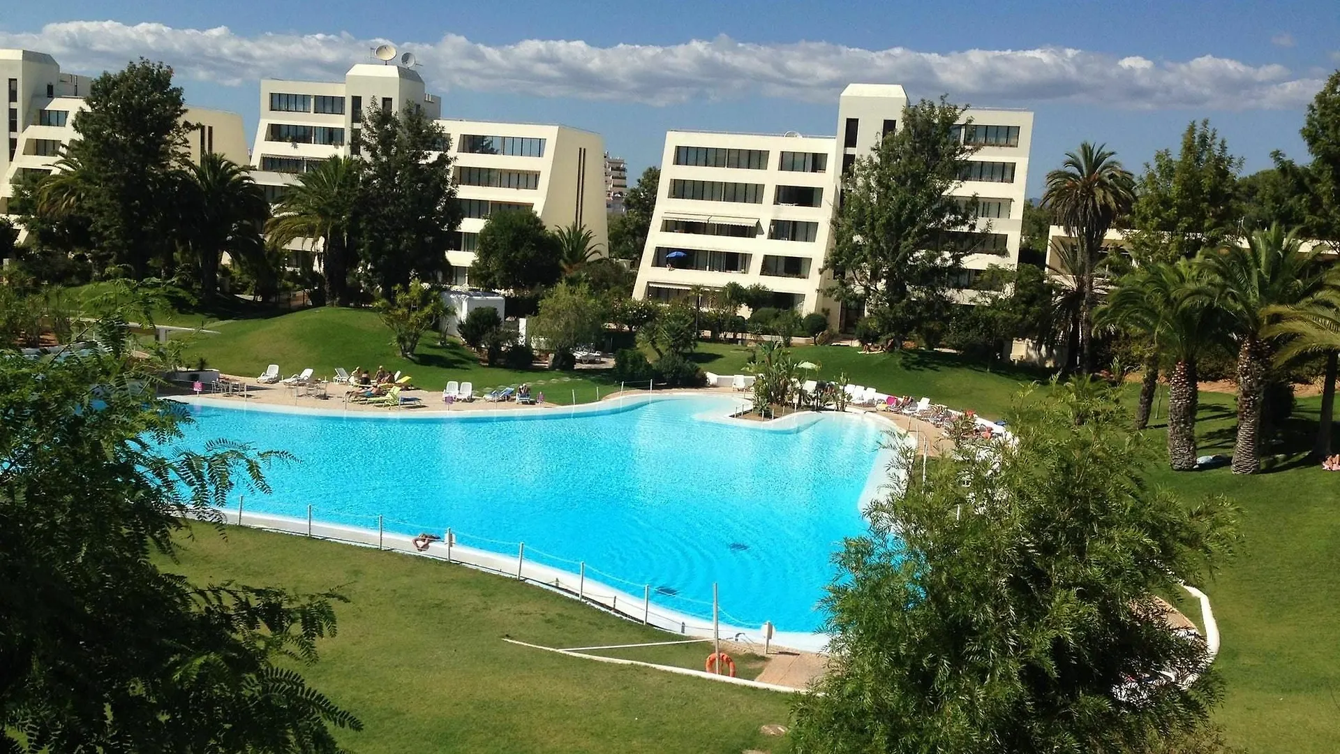 Apartment With 2 Bedrooms In Alvor, With Wonderful City View, Pool Acc 0*, ألفور